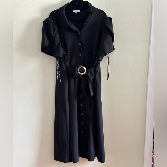 Calvin Klein Dresses & Skirts - Calvin Klein Black Puff Sleeve Midi Dress